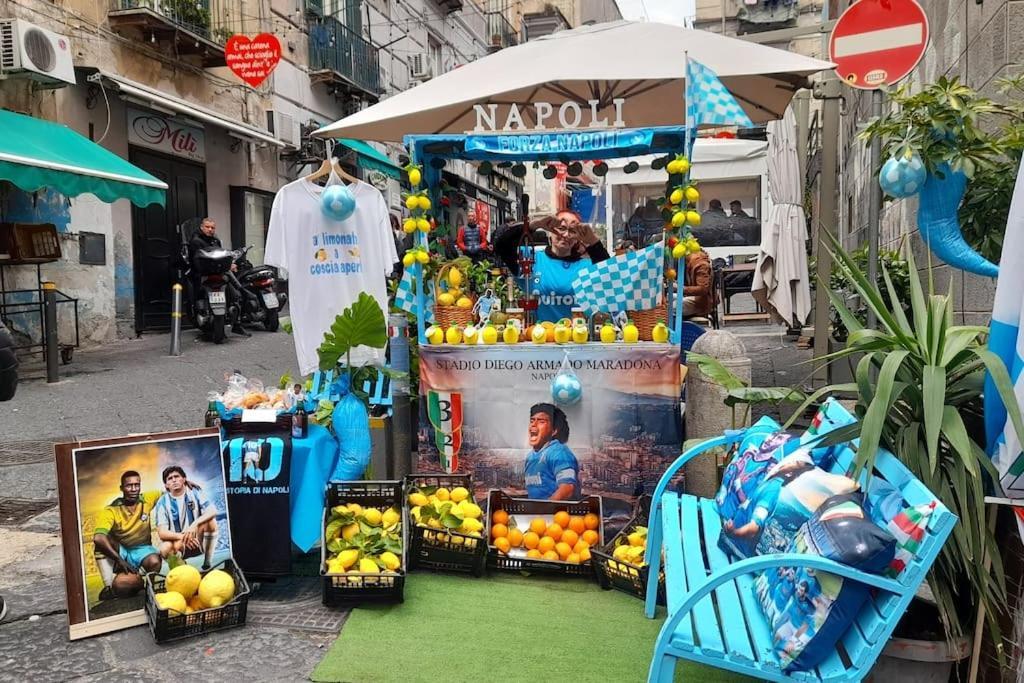Da Nonna Lina Ai Quartieri Naples Exterior photo
