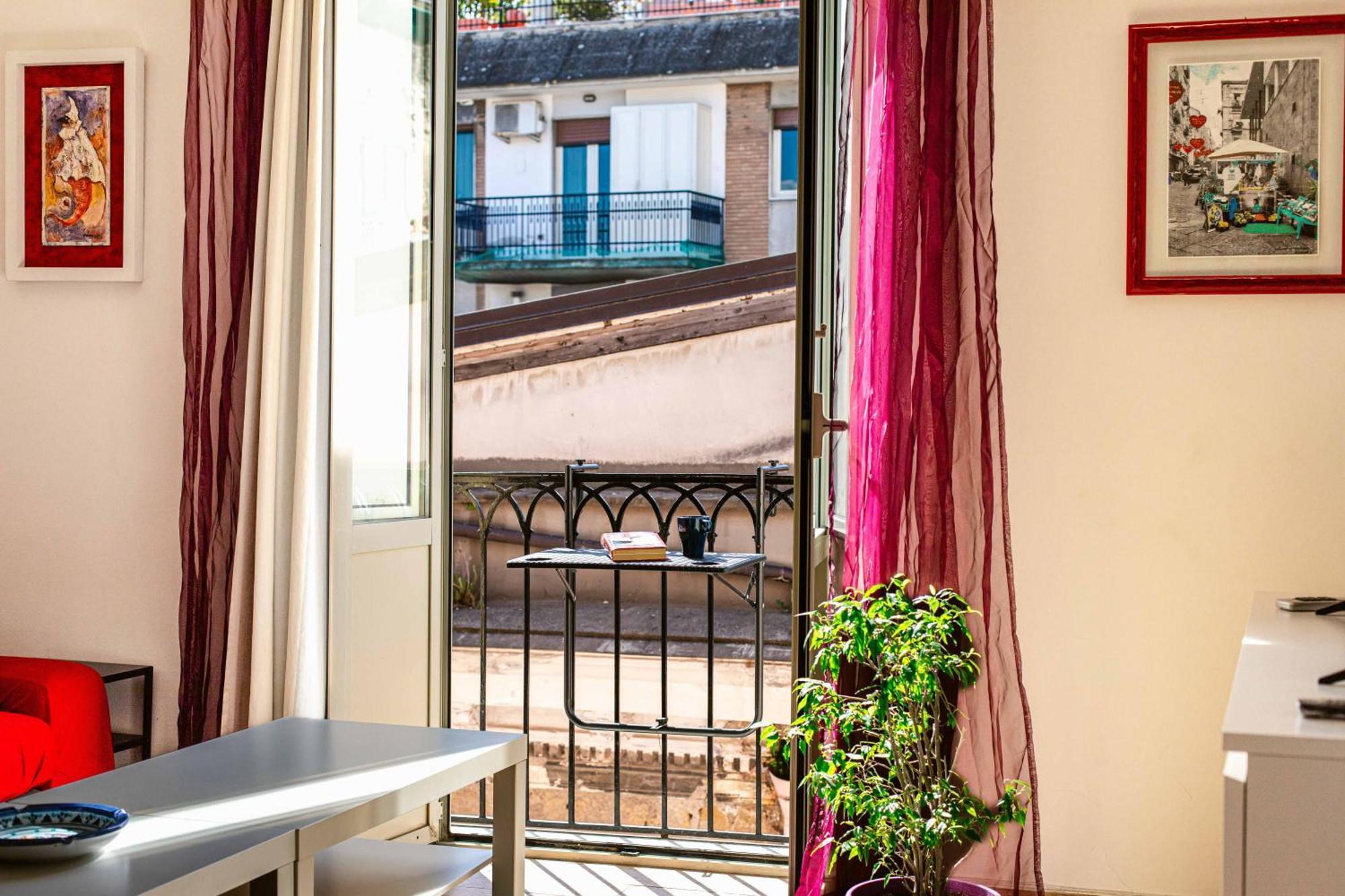 Da Nonna Lina Ai Quartieri Naples Exterior photo
